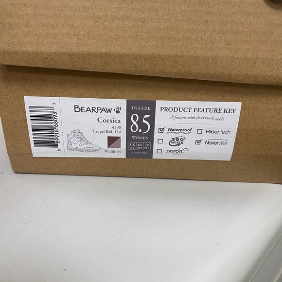 Bearpaw hiking boot - Picture 3 of 5